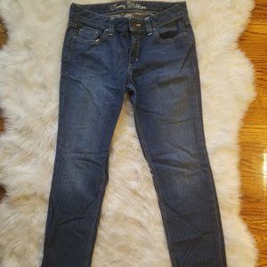 Tommy Hilfiger Crop Jeans 4 Medium Wash Mid-rise